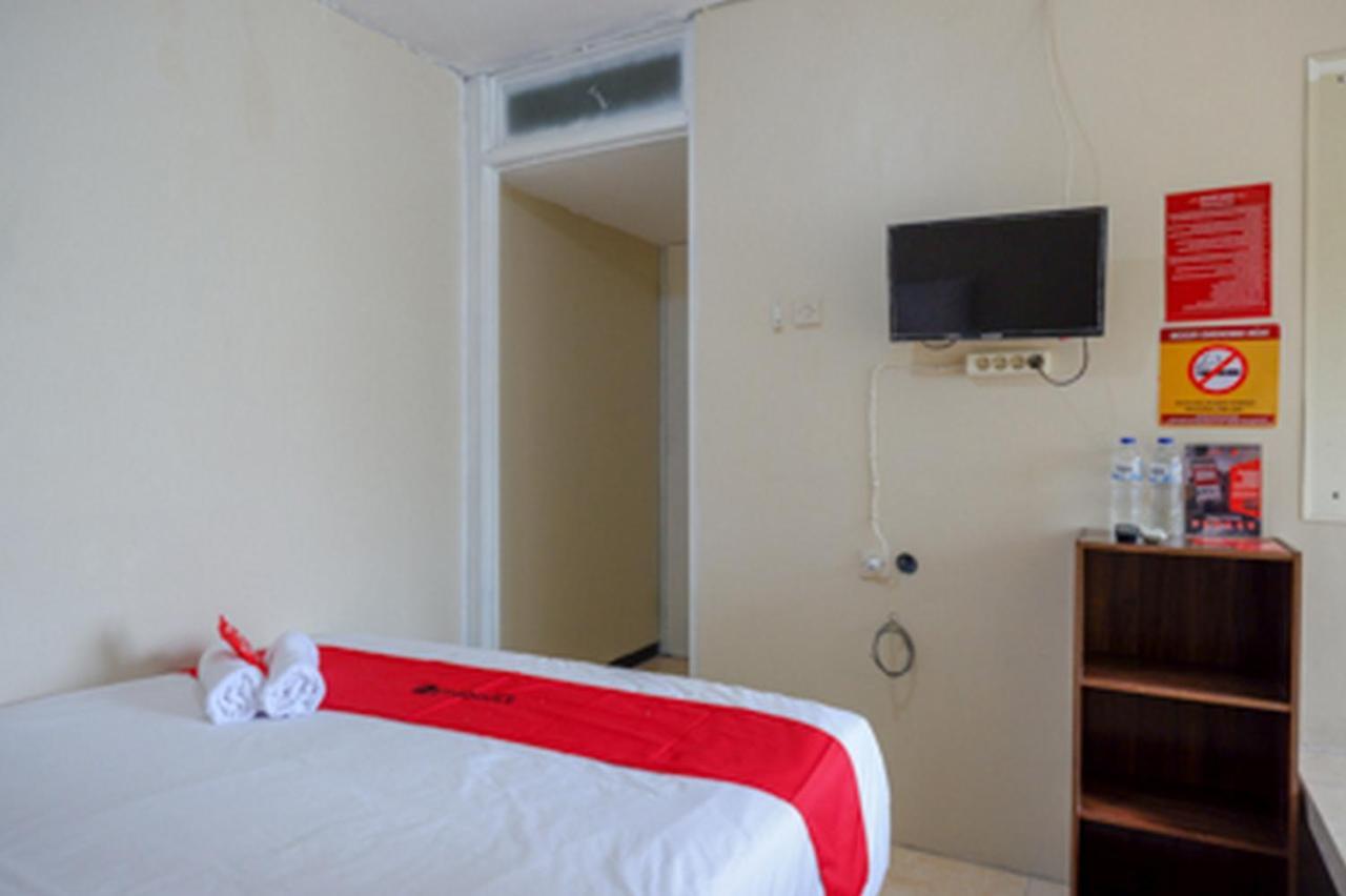 Hotel Reddoorz Near Rsud Kudus Extérieur photo